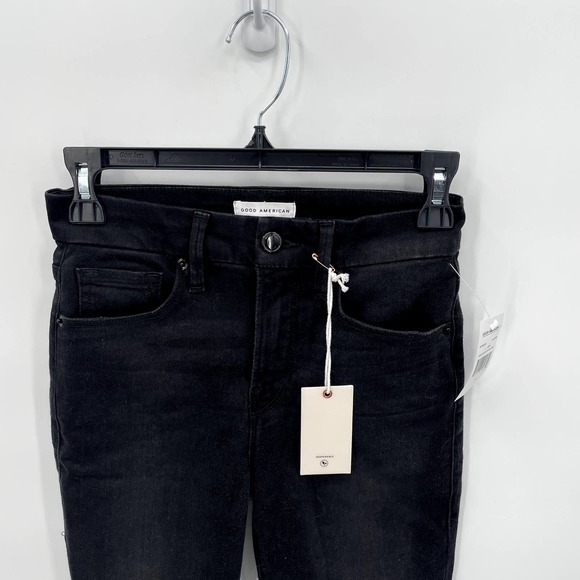 Good American | NWT Good Legs Step Fray Hem Denim // 0 - Picture 6 of 9